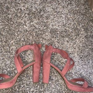 Rose heels